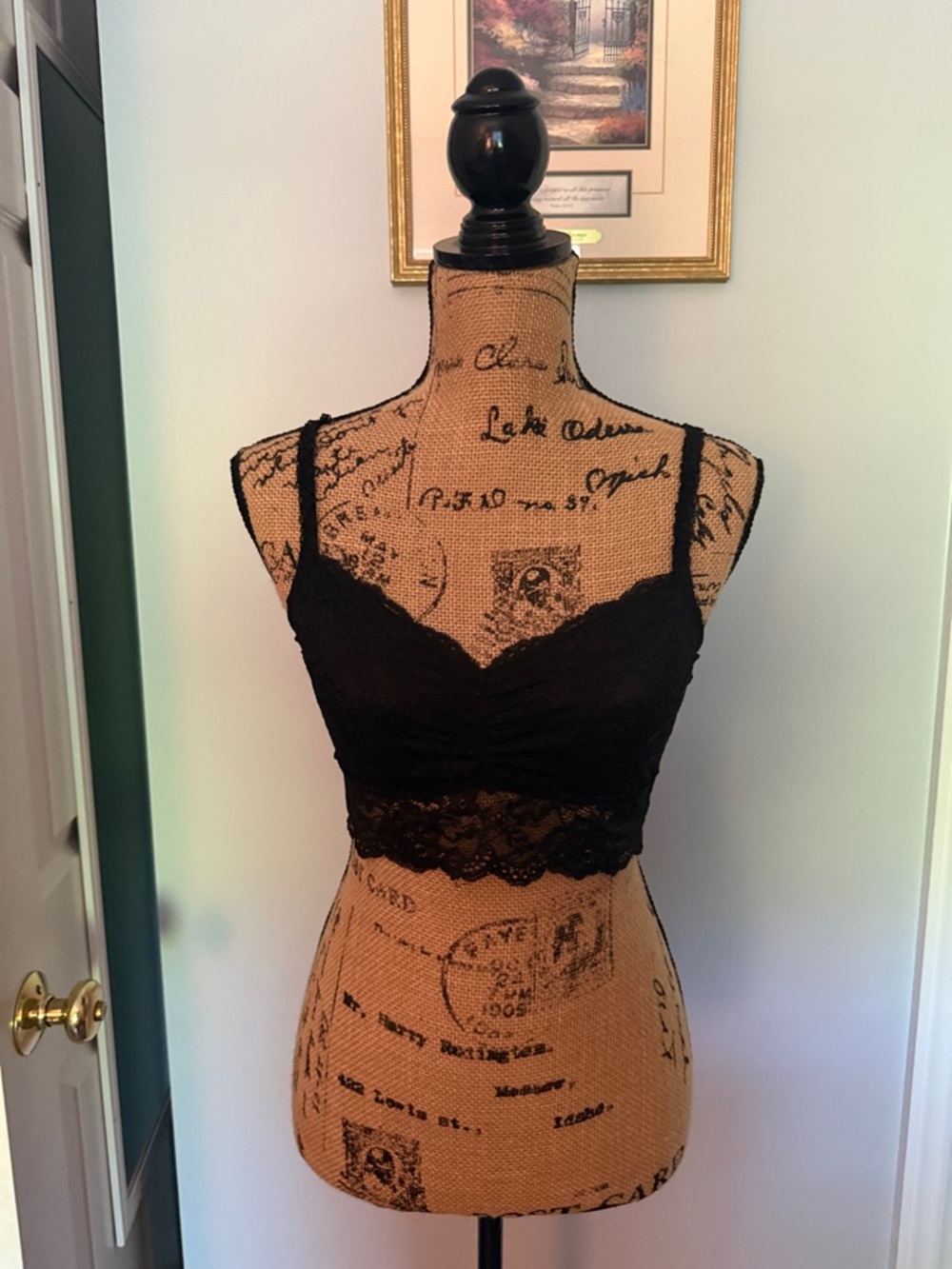 PINK Victoria's Secret Black Lace Bralette with Scalloped Band